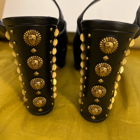 Michael Kors shoes size 7 - Picture 4 of 8